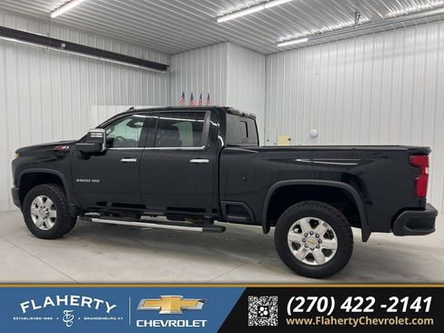 Used 2021 Chevrolet Silverado 2500 LTZ w/ Z71 Chrome Sport Edition image 5