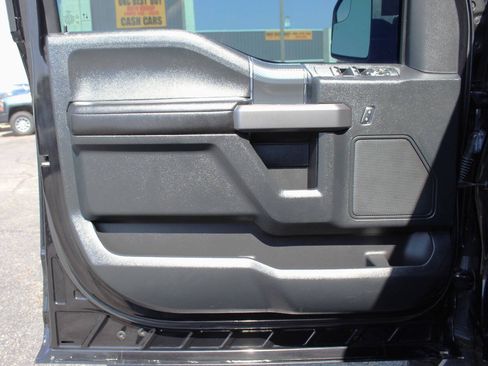 Used 2020 Ford F150 XLT w/ Equipment Group 302A Luxury AWD/4WD image 16