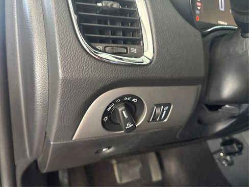 Used 2017 Dodge Durango GT w/ Nav & Power Liftgate Group RWD image 18