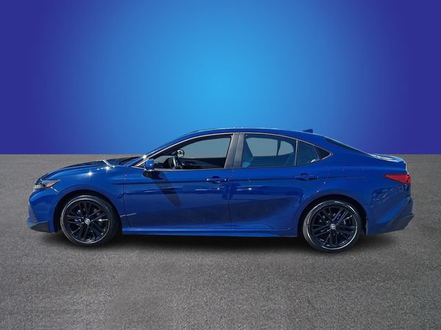 Used 2026 Toyota Camry SE FWD image 7