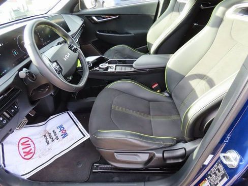 Used 2024 Kia EV6 GT image 38