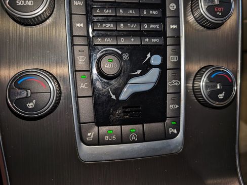 Used 2015 Volvo S60 T5 Premier image 42