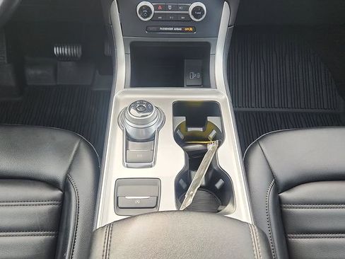 Certified 2023 Ford Edge SEL w/ Convenience Package image 18