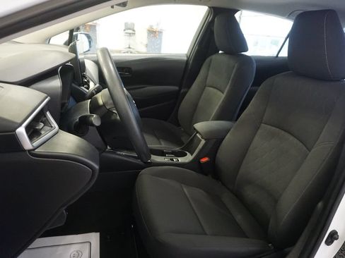 Used 2023 Toyota Corolla LE FWD image 16