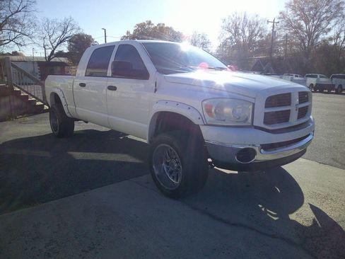 Used 2007 Dodge Ram 2500 Truck Laramie image 6