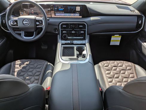 New 2025 Nissan Armada Platinum w/ Convenience Package image 14