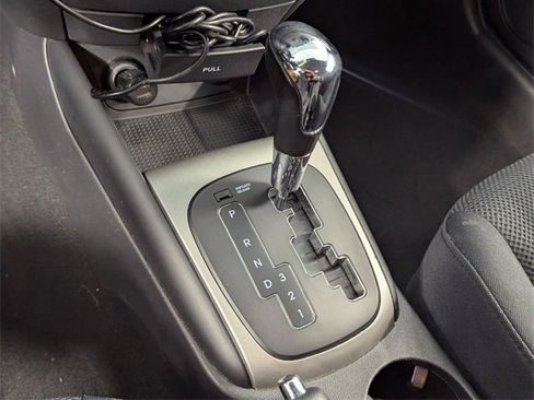 Used 2009 Hyundai Elantra image 23