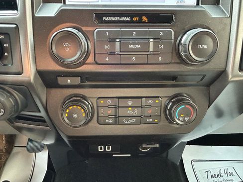 Used 2018 Ford F150 XLT w/ Equipment Group 302A Luxury AWD/4WD image 23