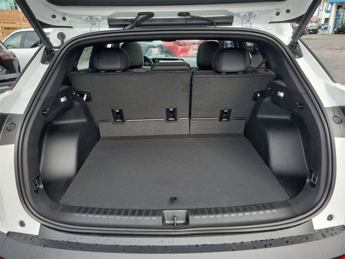 New 2026 Chevrolet Blazer EV LT image 18