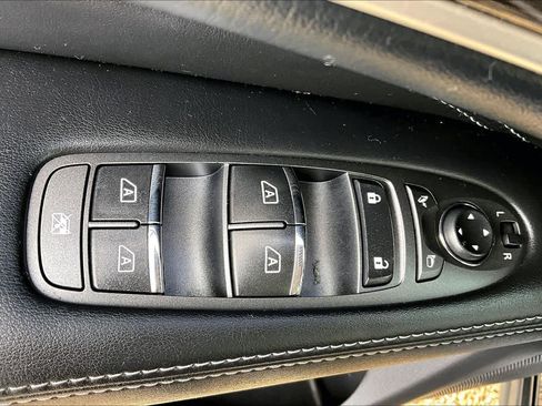 Used 2017 INFINITI QX60 AWD w/ Premium Plus Package image 31