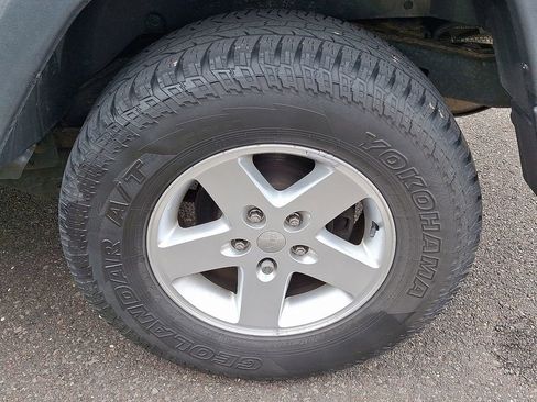 Used 2015 Jeep Wrangler Unlimited Sport w/ Quick Order Package 23S image 8