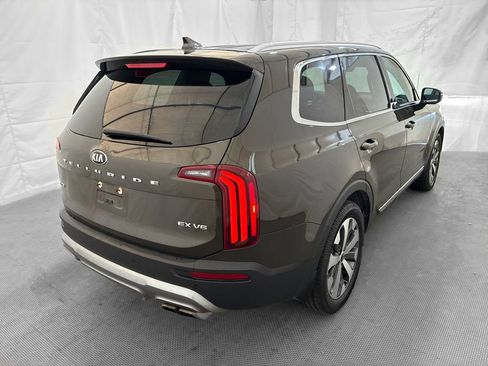 Used 2021 Kia Telluride EX w/ EX Premium Package AWD/4WD image 7