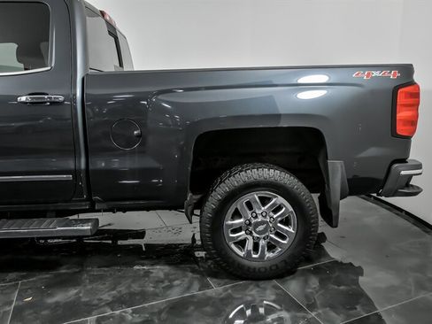 Used 2017 Chevrolet Silverado 2500 LTZ w/ Duramax Plus Package image 8