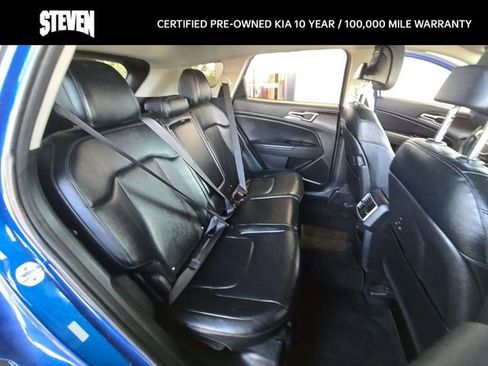 Certified 2023 Kia Sportage EX image 12