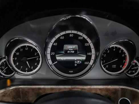 Used 2013 Mercedes-Benz E 350 4MATIC Sedan w/ Premium 1 Pkg image 21