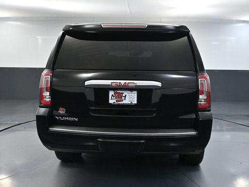 Used 2017 GMC Yukon Denali image 6