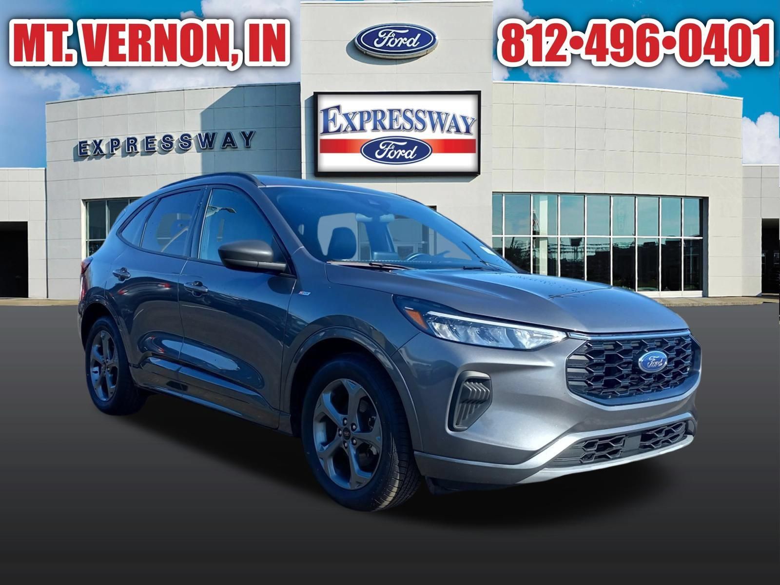 Used 2024 Ford Escape ST-Line w/ Cold Weather Package FWD image 5