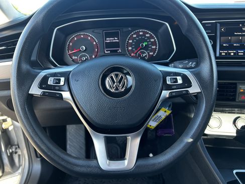 Used 2021 Volkswagen Jetta S image 22