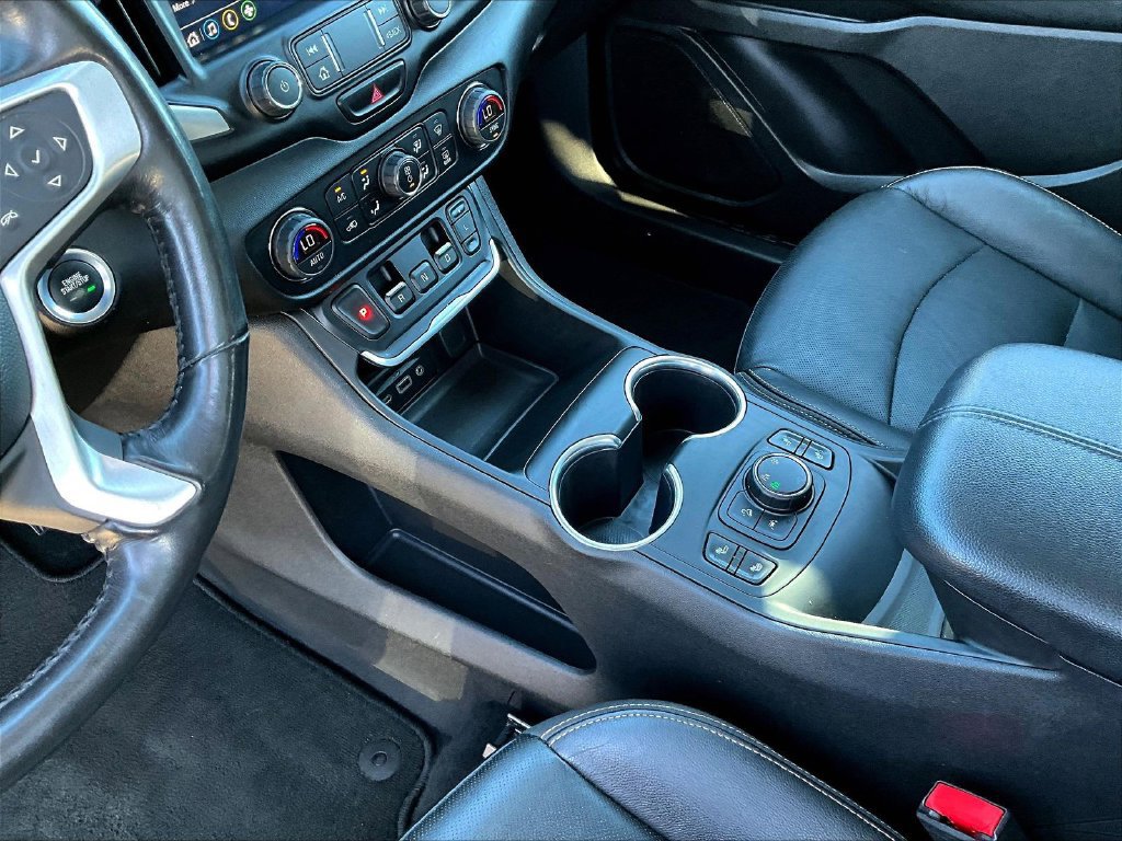 Used 2019 GMC Terrain SLT w/ Preferred Package AWD/4WD image 21