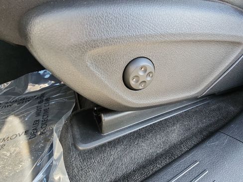 Used 2021 Mercedes-Benz GLE 350 4MATICreg 4D Sport Utility GLE image 14