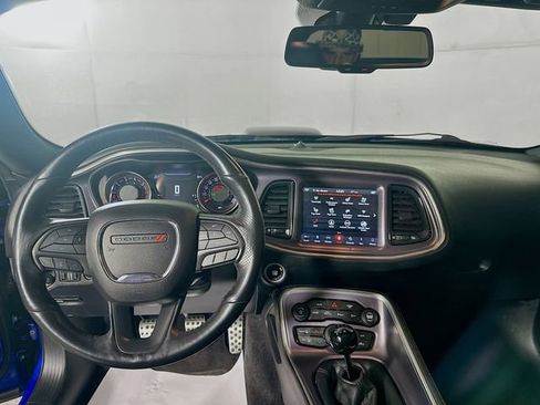 Used 2018 Dodge Challenger R/T Scat Pack image 25