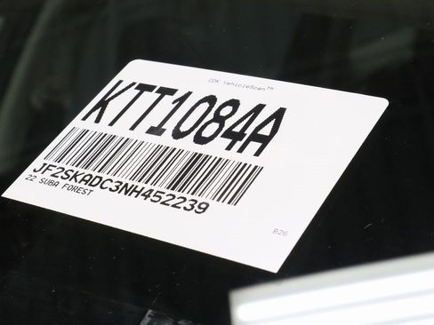 Used 2022 Subaru Forester Premium image 36