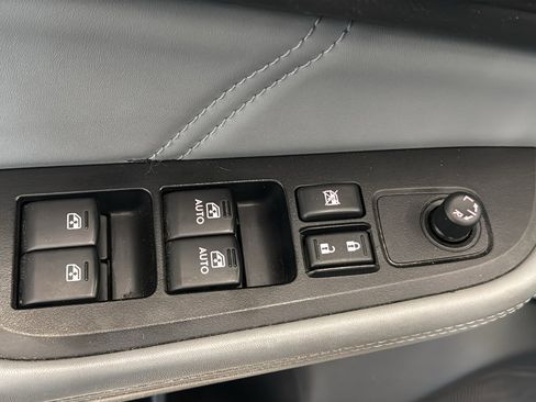 Used 2018 Subaru Outback 2.5i Limited AWD/4WD image 21