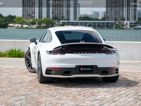 Used 2020 Porsche 911 Carrera RWD image 3
