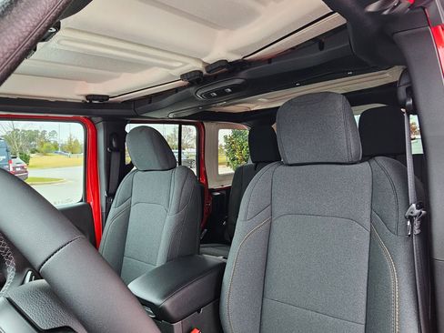 New 2026 Jeep Wrangler Sport S image 20