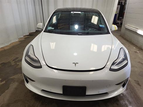Used 2020 Tesla Model 3 Long Range image 3
