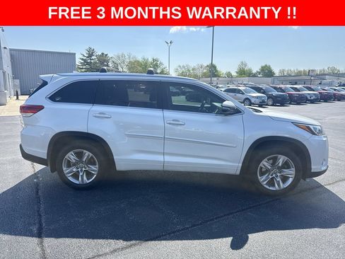 Used 2017 Toyota Highlander Limited w/ Carpet Mat Package AWD/4WD image 45
