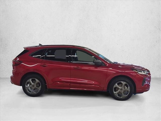Certified 2024 Ford Escape ST-Line w/ Tech Pack #1 AWD/4WD image 4