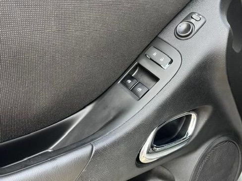 Used 2013 Chevrolet Camaro SS image 14