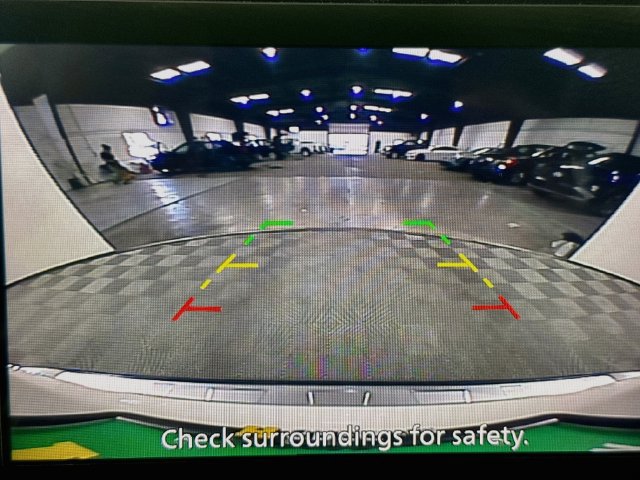Used 2022 Nissan Rogue SV FWD image 16