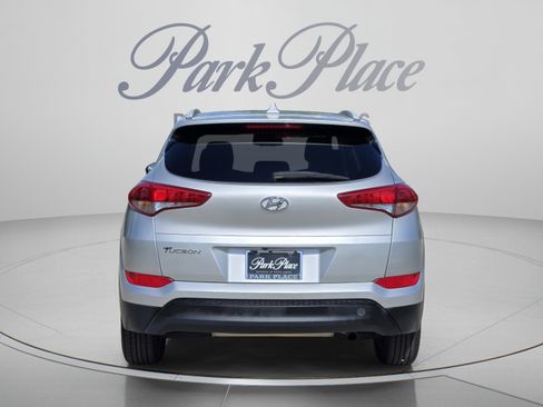 Used 2018 Hyundai Tucson SEL FWD image 4