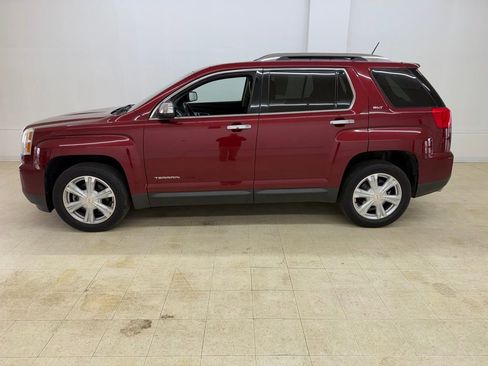 Used 2017 GMC Terrain SLT w/ Open Road Package image 2