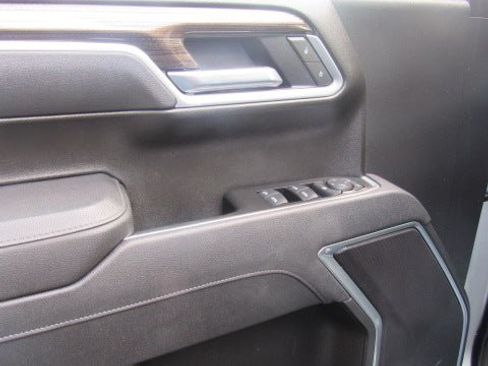 Certified 2026 Chevrolet Silverado 1500 RST RWD image 13