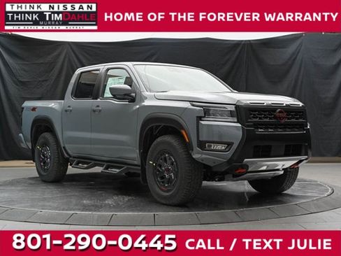 Used 2025 Nissan Frontier PRO-4X w/ Pro Convenience Package image 1