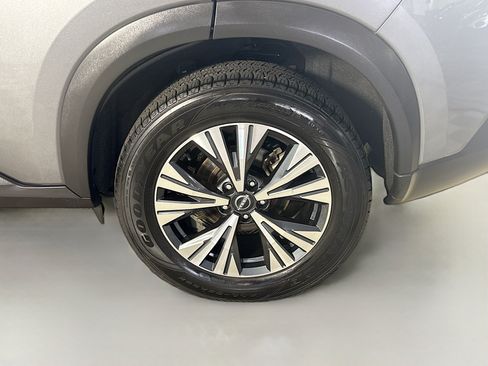 Used 2022 Nissan Rogue SV AWD/4WD image 37