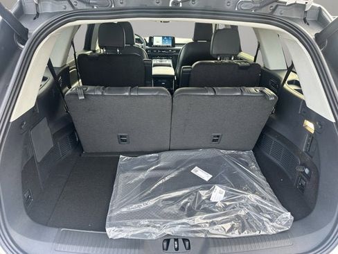 New 2026 Lincoln Aviator AWD image 7