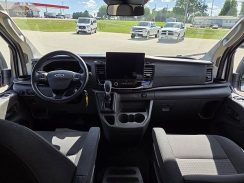 Used 2024 Ford Transit 350 XLT RWD image 8