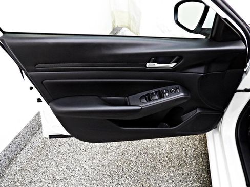 Used 2021 Nissan Altima 2.5 S image 7