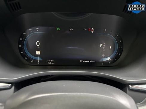 Used 2025 Volvo XC60 B5 Plus image 16