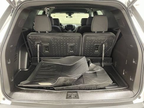 Used 2023 Chevrolet Traverse LT w/ Midnight/Sport Edition AWD/4WD image 24