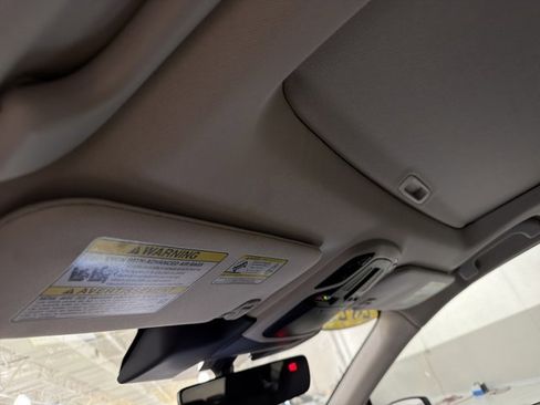 Used 2023 Subaru Outback Limited image 10