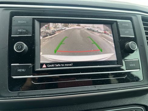 Certified 2021 Volkswagen Atlas S image 10