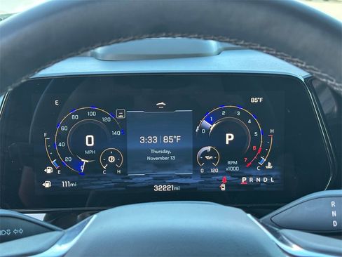 Used 2025 Chevrolet Suburban LS image 16