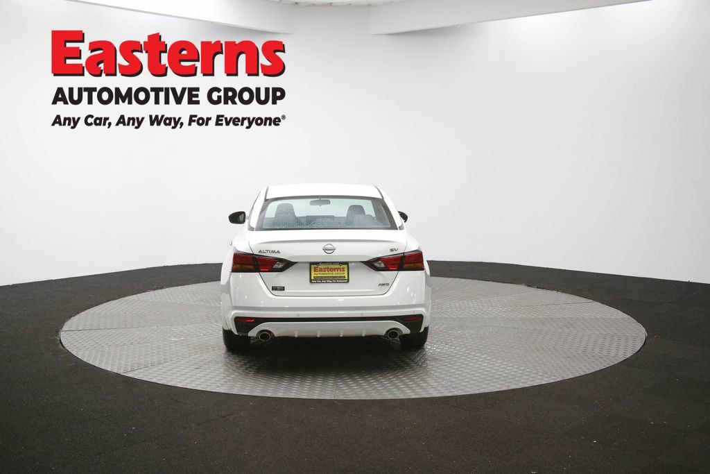 Used 2024 Nissan Altima 2.5 SV w/ SV Premium Package AWD/4WD image 39