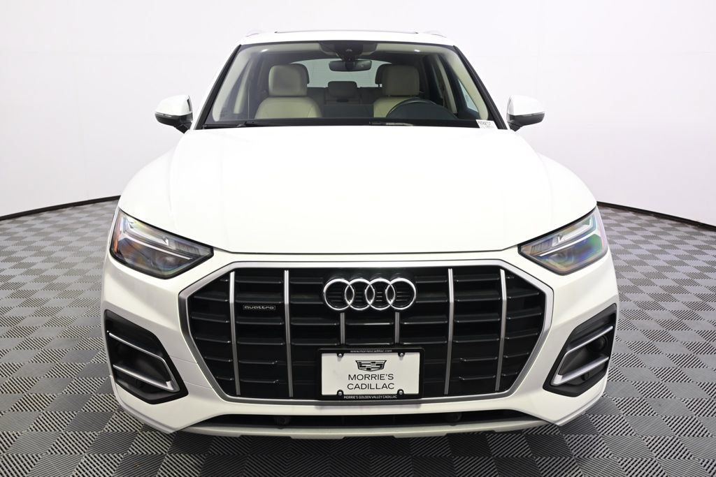 Used 2023 Audi Q5 2.0T Premium w/ Convenience Package AWD/4WD image 10
