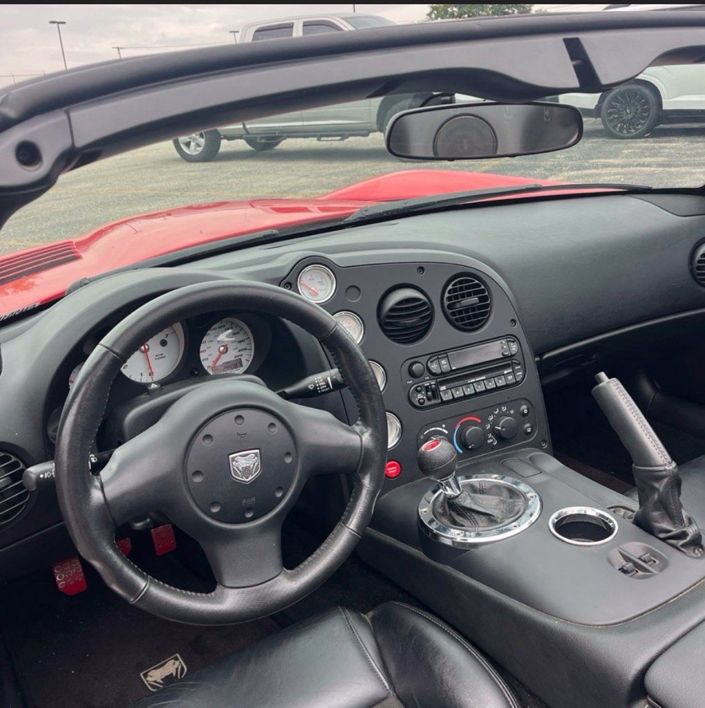Used 2003 Dodge Viper SRT-10 RWD image 15